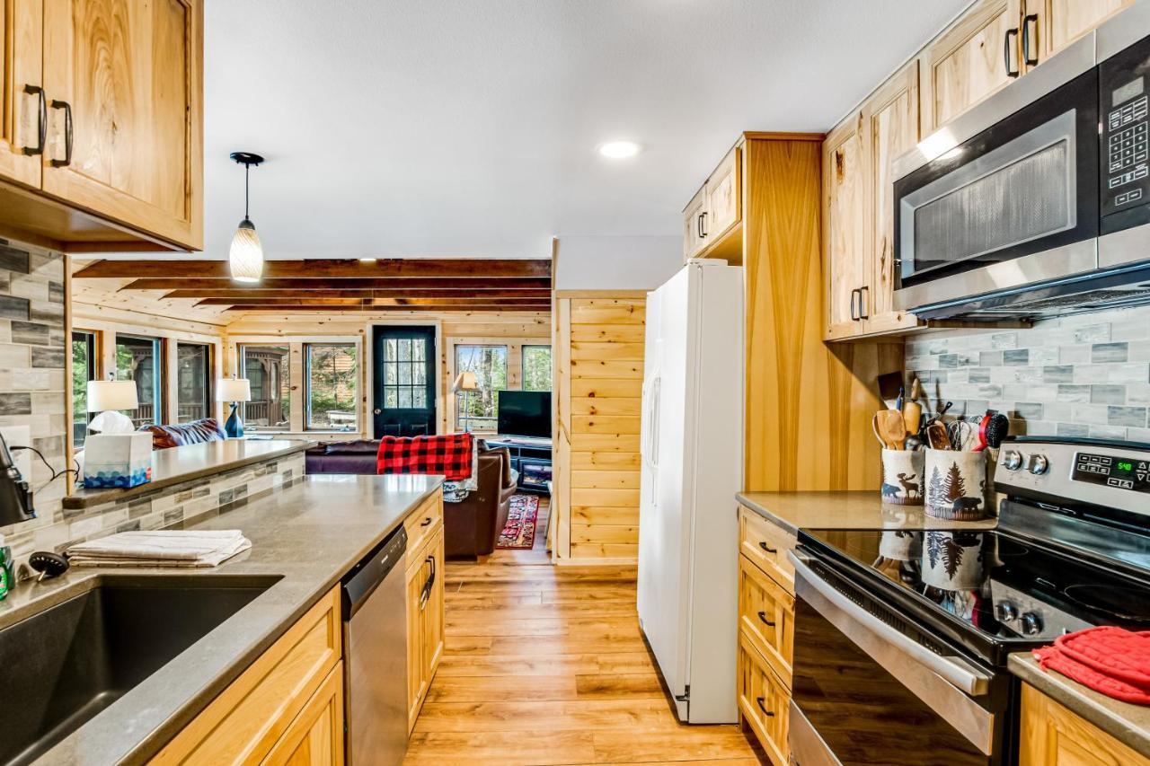 Three Bears Lodge Boulder Junction Экстерьер фото