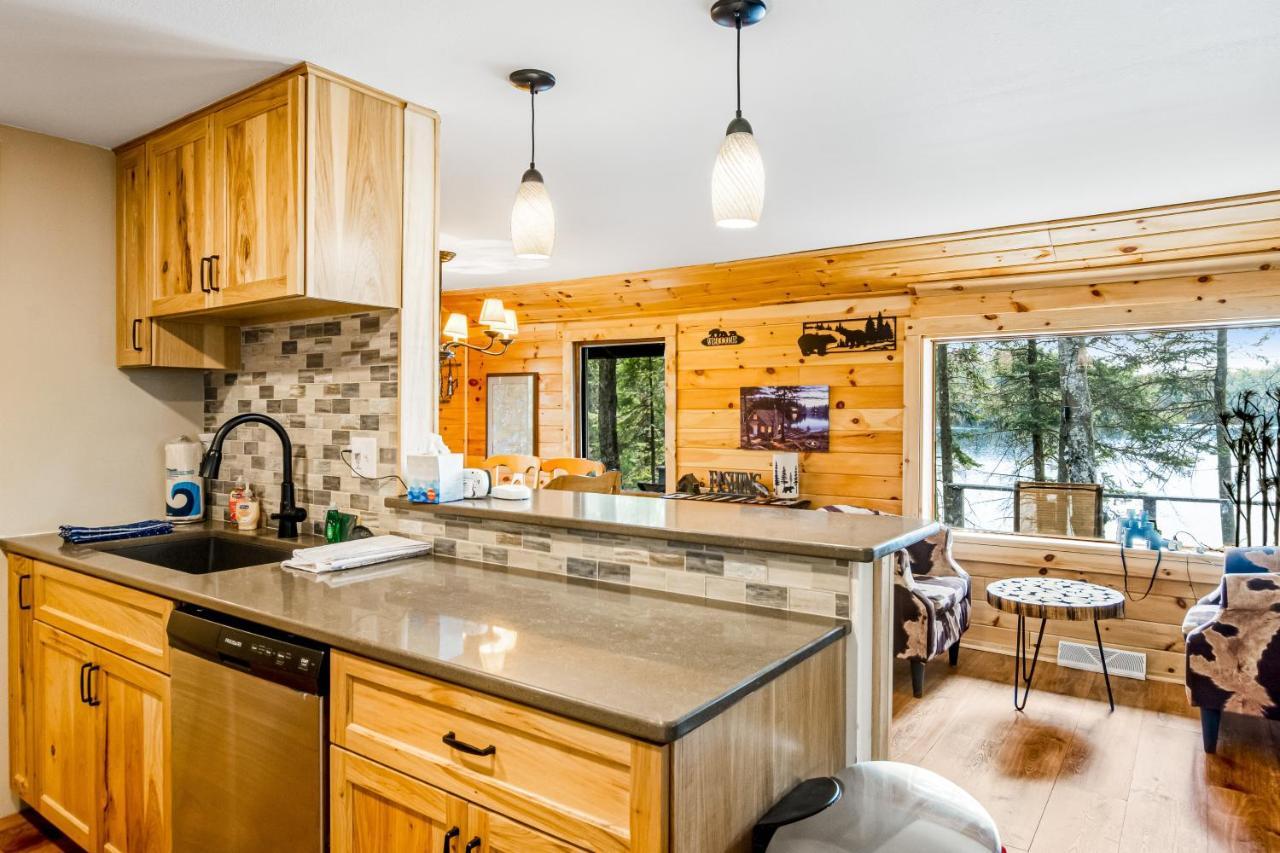Three Bears Lodge Boulder Junction Экстерьер фото