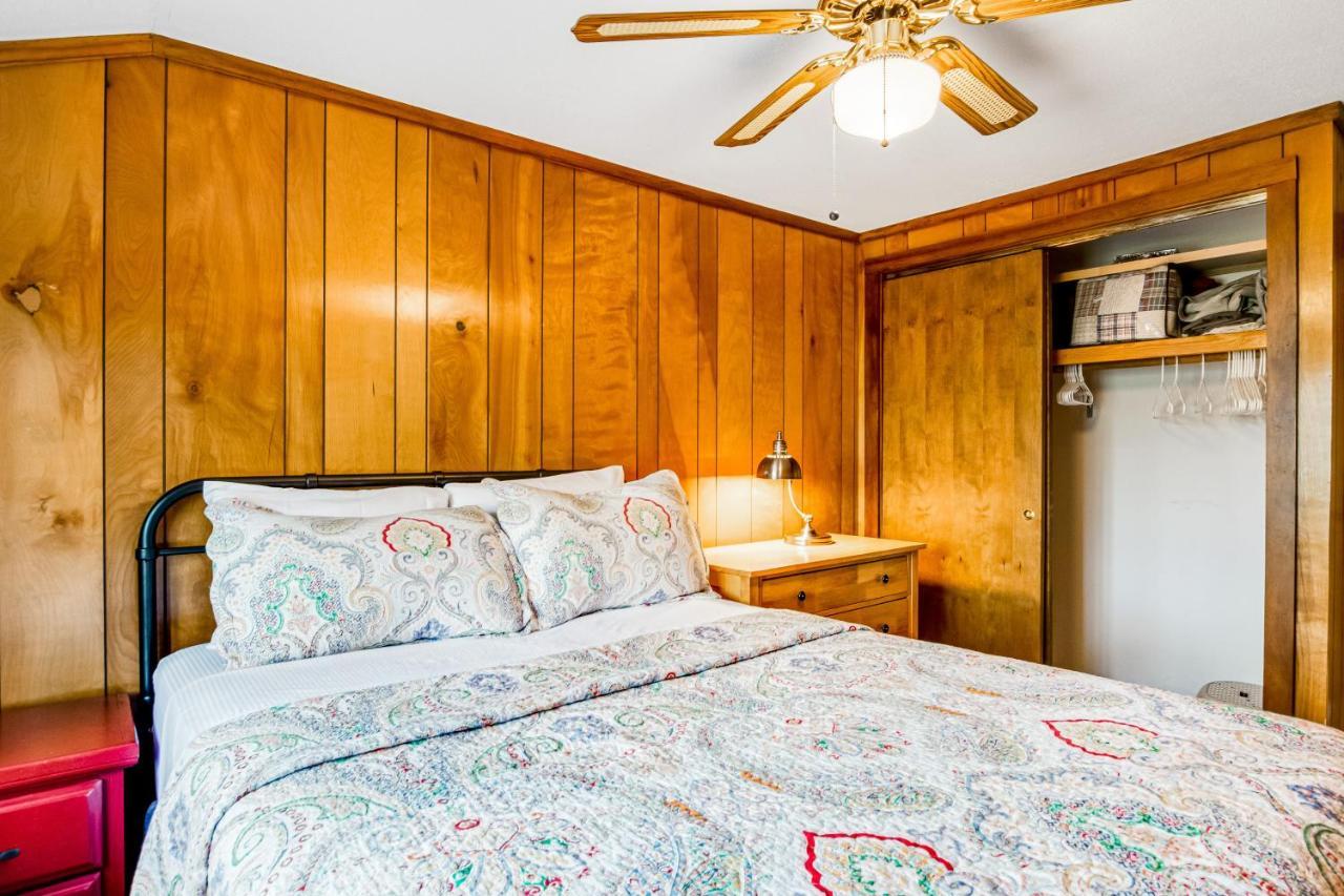 Three Bears Lodge Boulder Junction Экстерьер фото